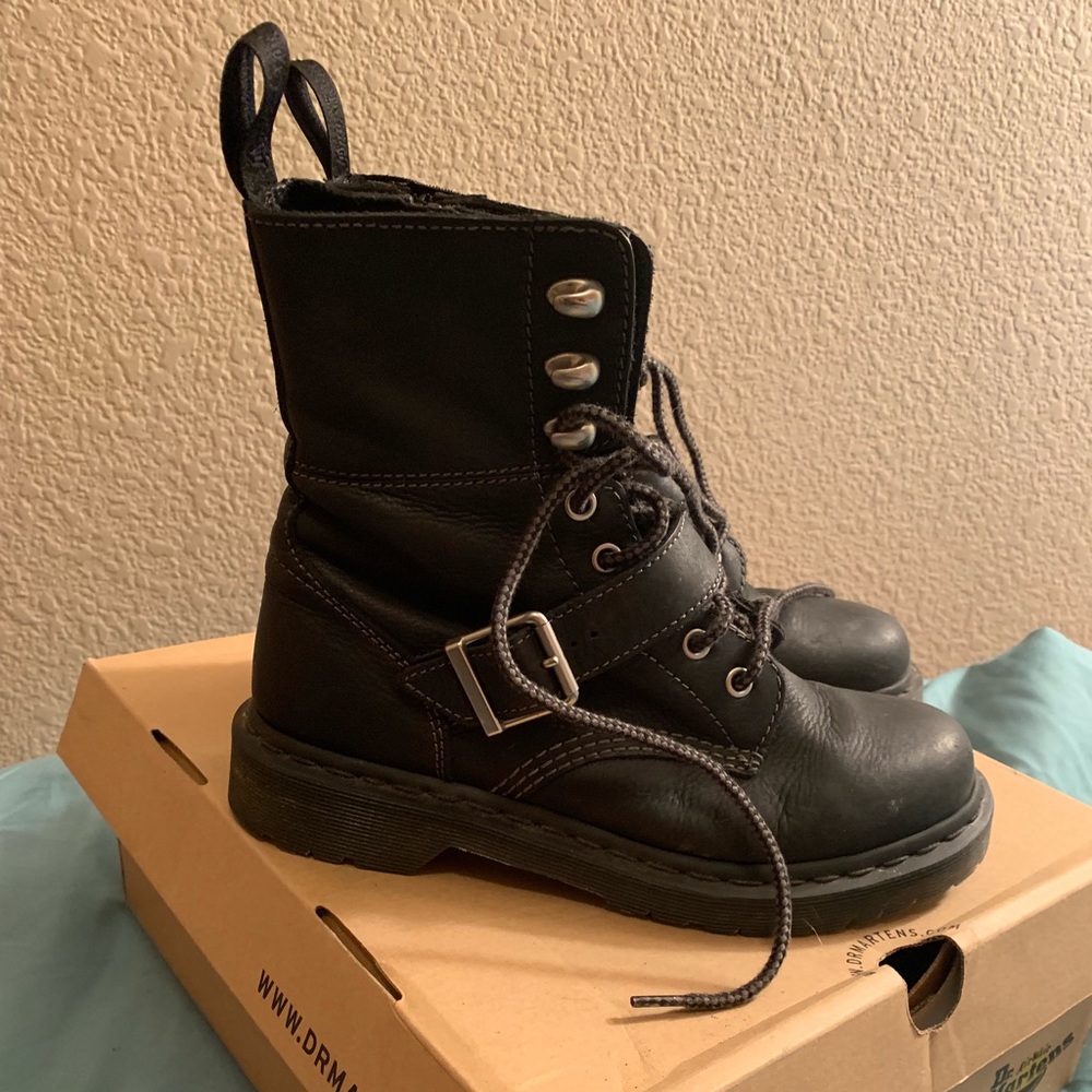 Hilda Doc Martens